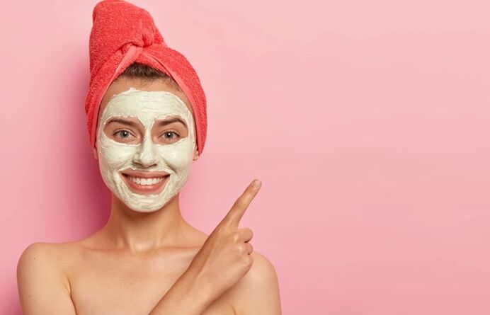 Uporaba zeliščne maske za nego in pomlajevanje kože obraza